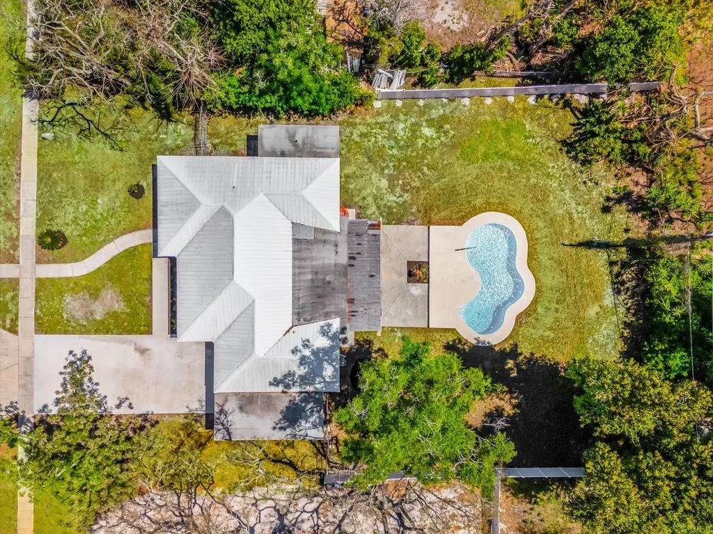 7807 Senrab Drive Bradenton FL 34209