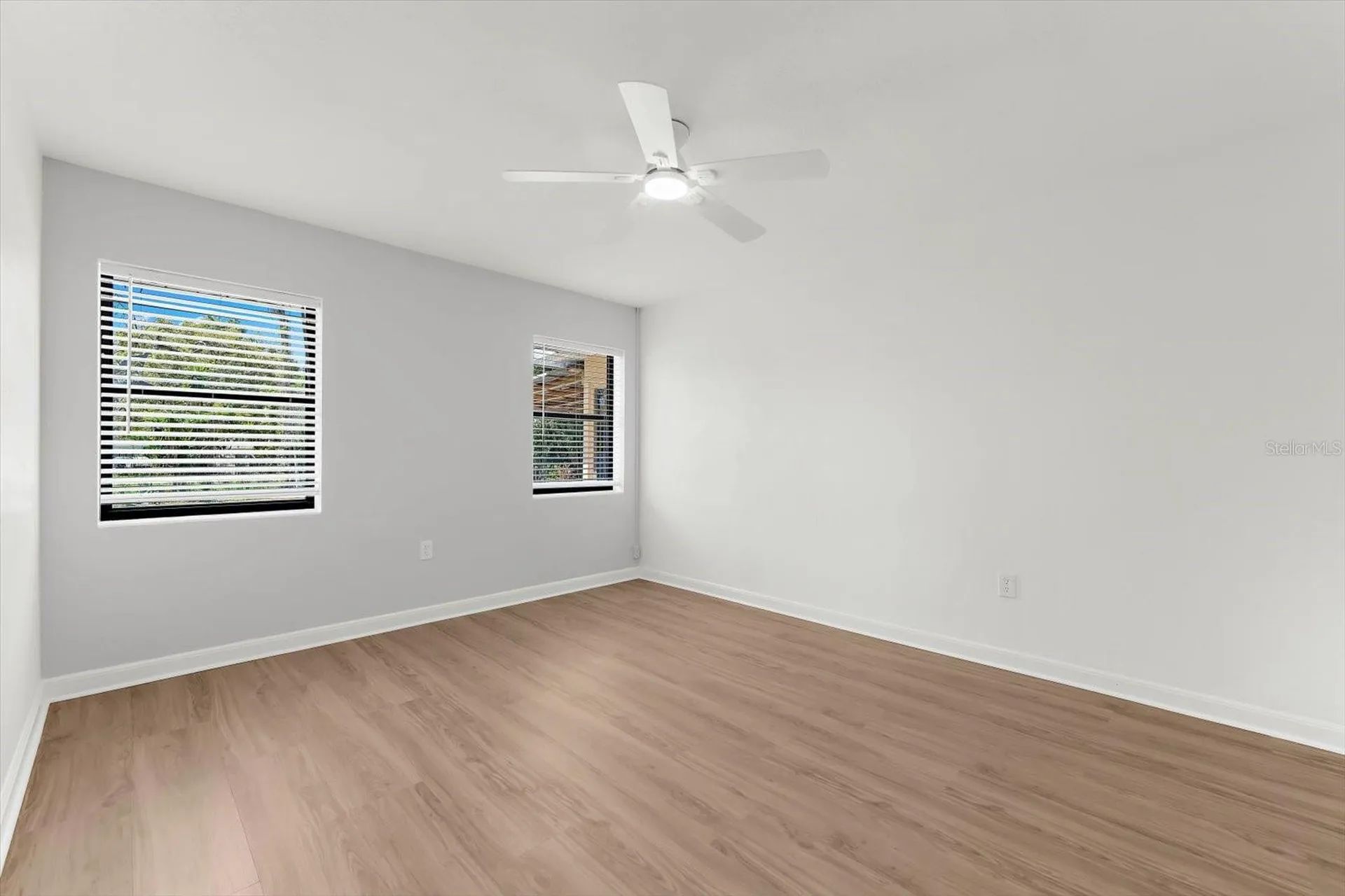 7807 Senrab Drive Bradenton FL 34209
