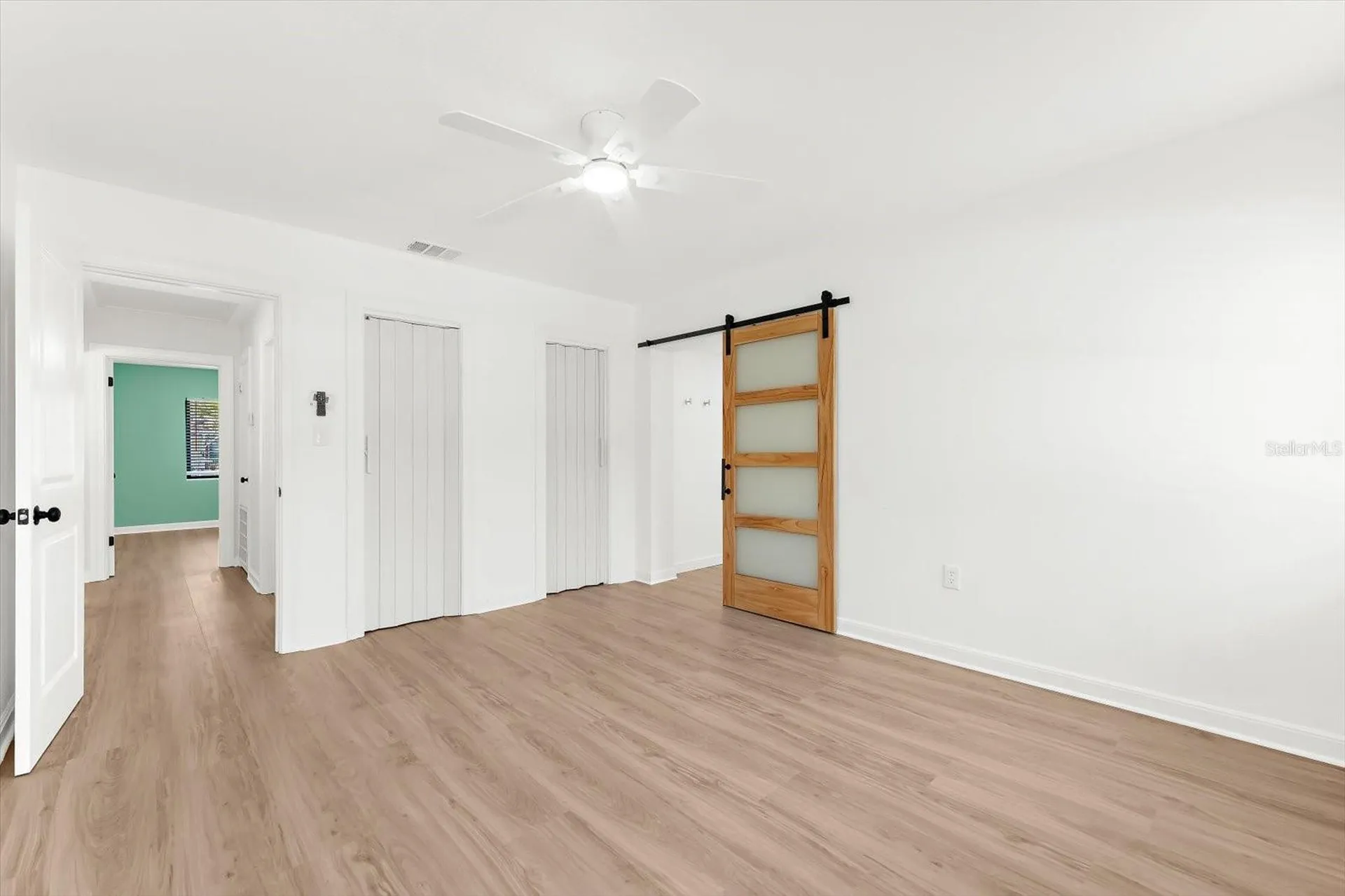 7807 Senrab Drive Bradenton FL 34209