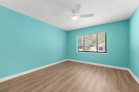 7807 Senrab Drive Bradenton FL 34209