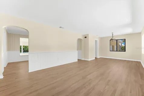7807 Senrab Drive Bradenton FL 34209