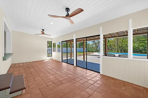 7807 Senrab Drive Bradenton FL 34209