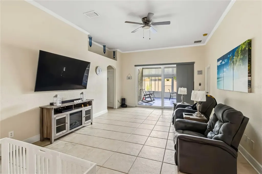 1312 Vinetree Drive Brandon FL 33510