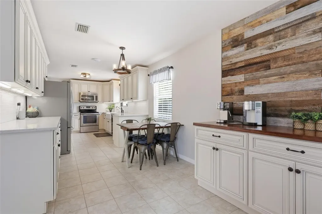 25209 N County Road 1491 Alachua FL 32615
