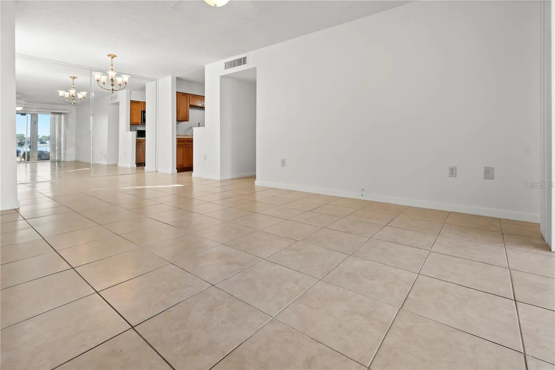 530 Orange Drive Altamonte Springs FL 32701