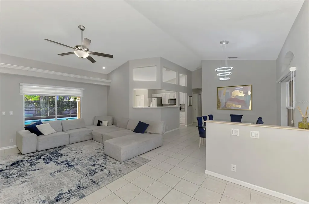 6632 Deering Circle Sarasota FL 34240