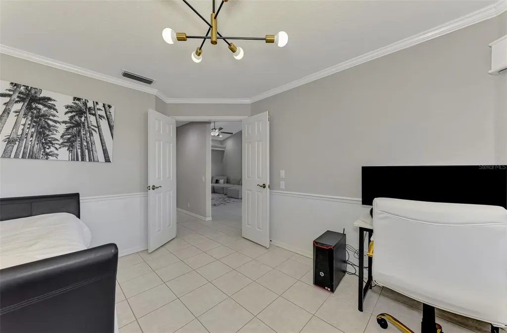 6632 Deering Circle Sarasota FL 34240