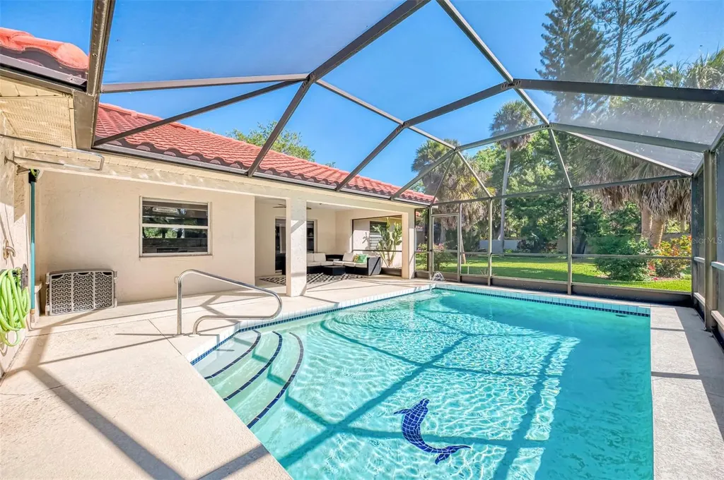 6632 Deering Circle Sarasota FL 34240
