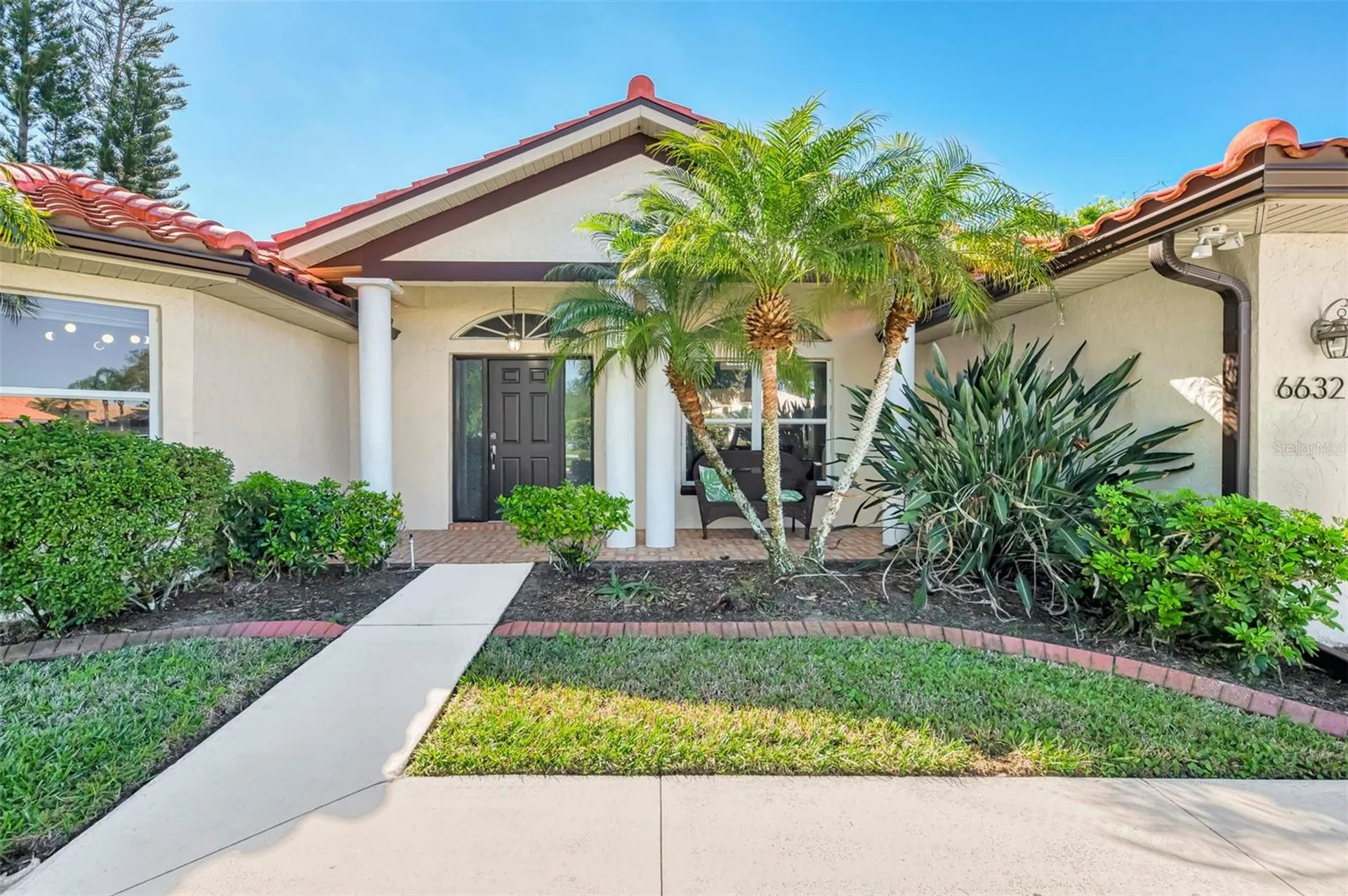 6632 Deering Circle Sarasota FL 34240
