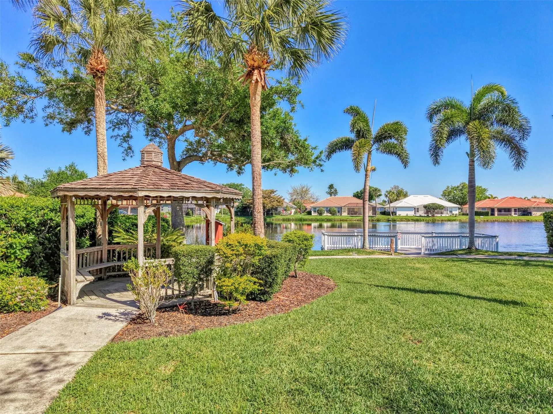 6632 Deering Circle Sarasota FL 34240