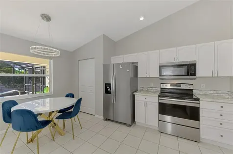 6632 Deering Circle Sarasota FL 34240