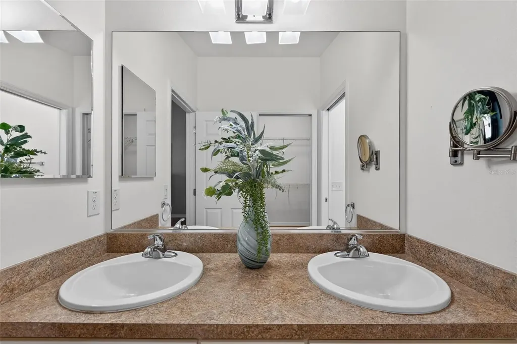 2584 Buttonwood Run The Villages FL 32162