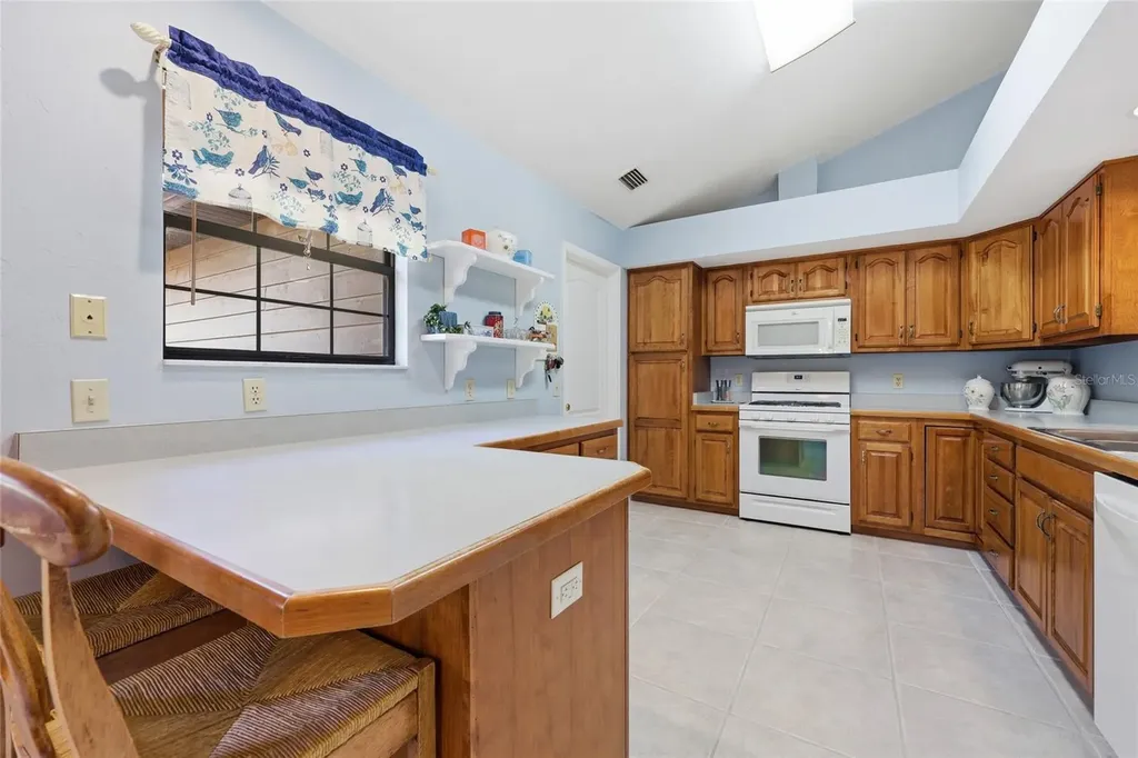 15223 NW State Road 45 High Springs FL 32643
