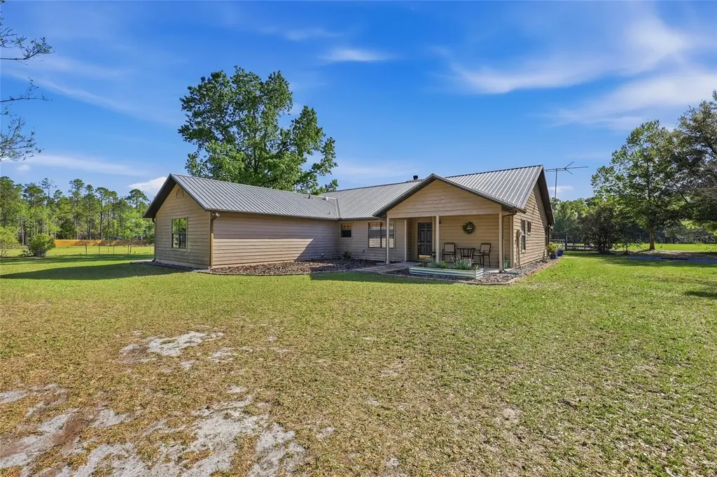 15223 NW State Road 45 High Springs FL 32643