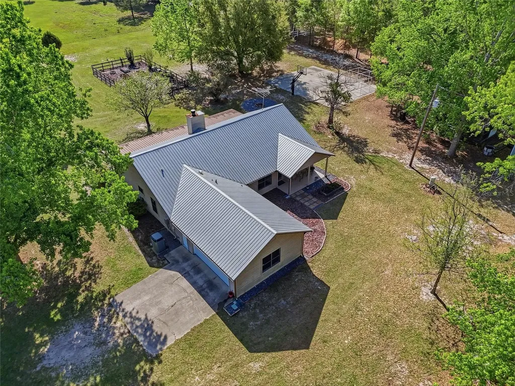 15223 NW State Road 45 High Springs FL 32643