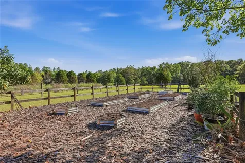 15223 NW State Road 45 High Springs FL 32643