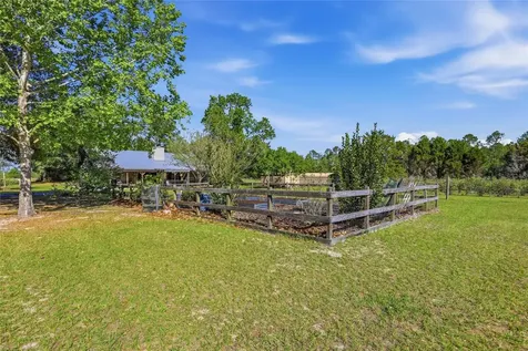 15223 NW State Road 45 High Springs FL 32643