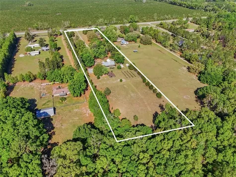 15223 NW State Road 45 High Springs FL 32643
