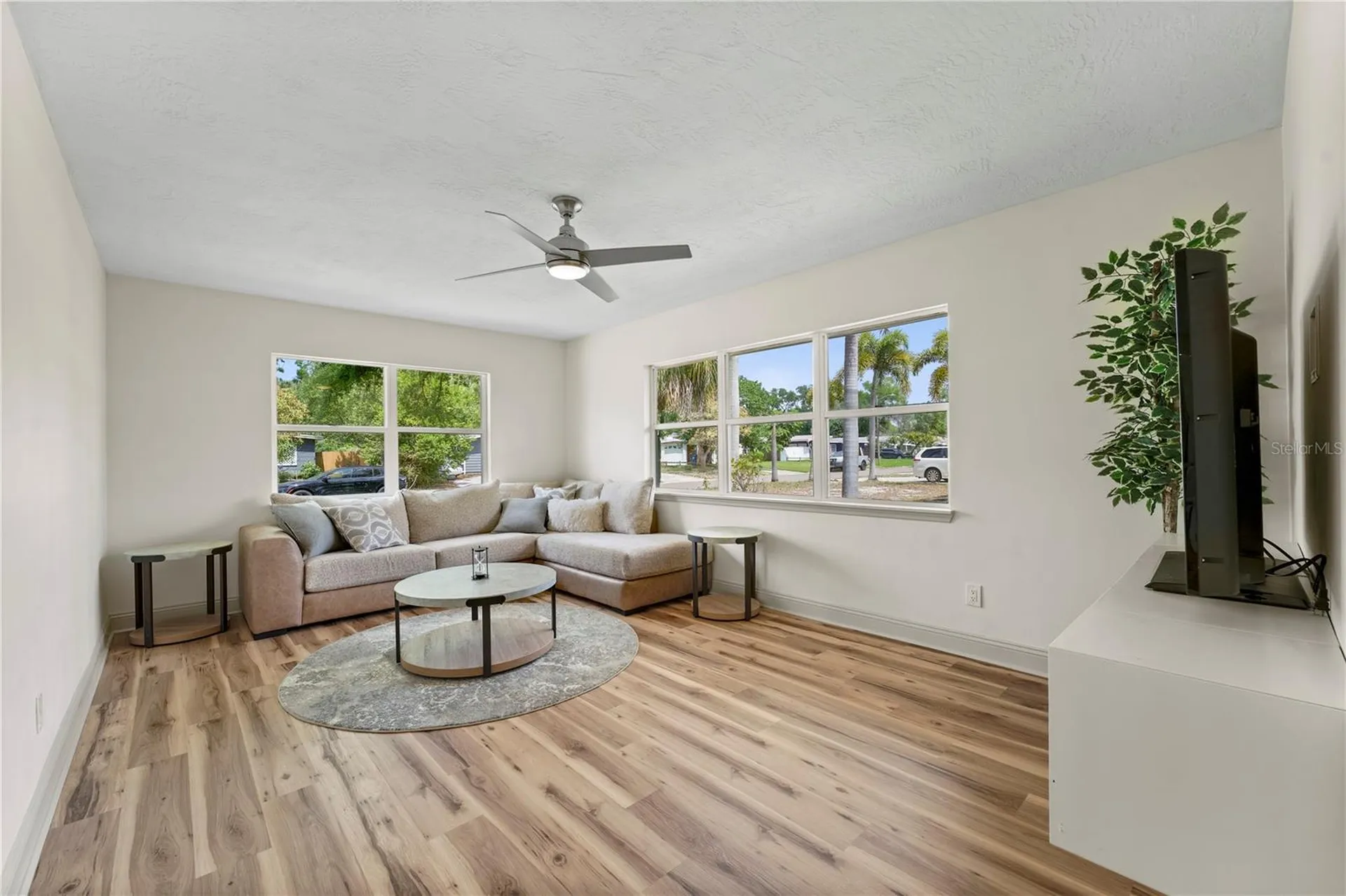 7310 11th Avenue N St Petersburg FL 33710