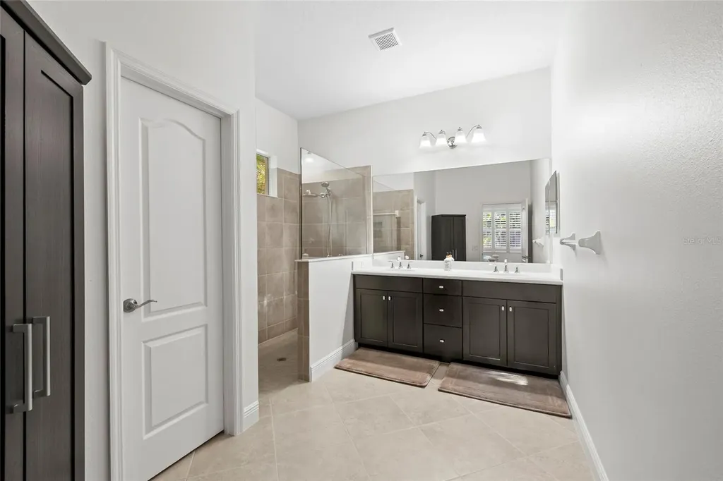4623 Claremont Park Drive Bradenton FL 34211