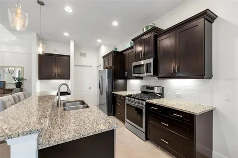 4623 Claremont Park Drive Bradenton FL 34211