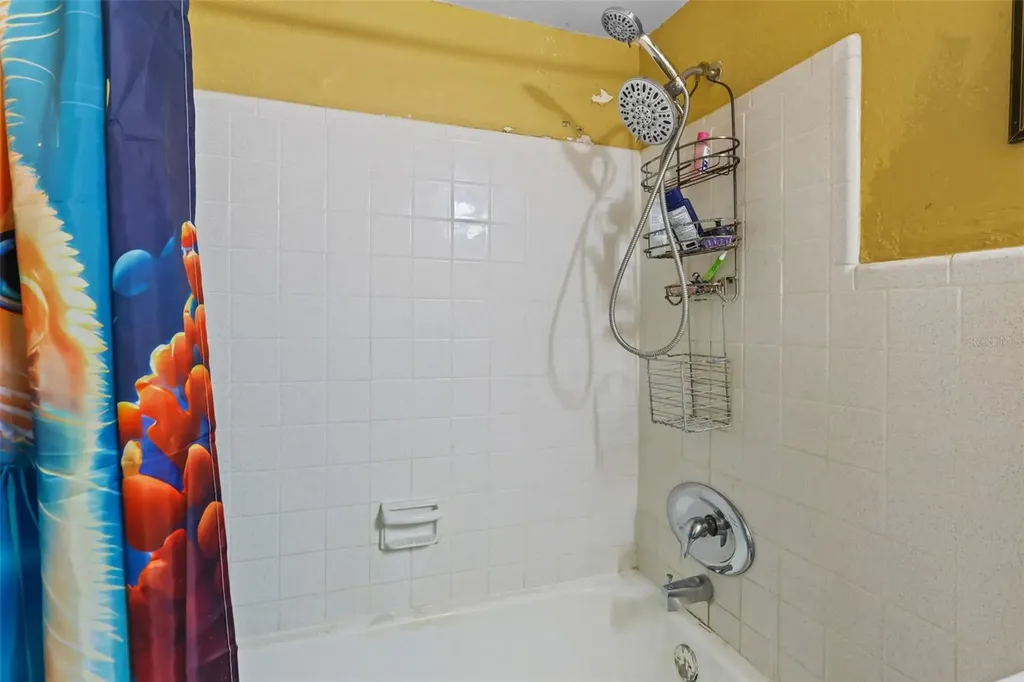 470 3rd Street S St Petersburg FL 33701