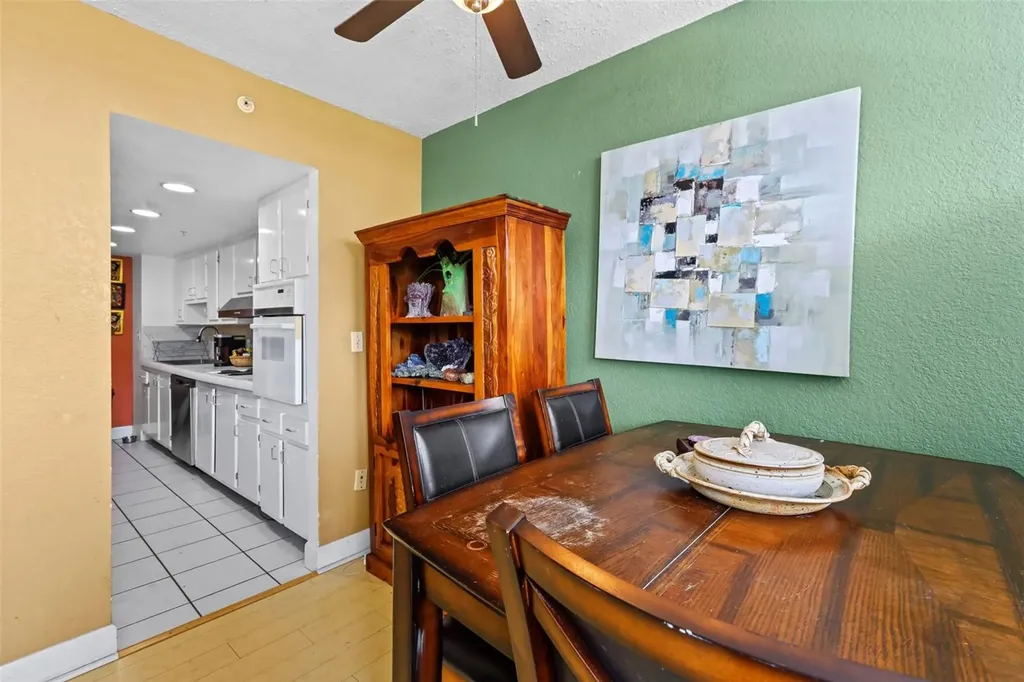 470 3rd Street S St Petersburg FL 33701