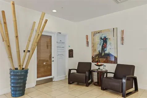 470 3rd Street S St Petersburg FL 33701