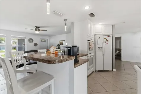 395 Gulf Breeze Boulevard Venice FL 34293