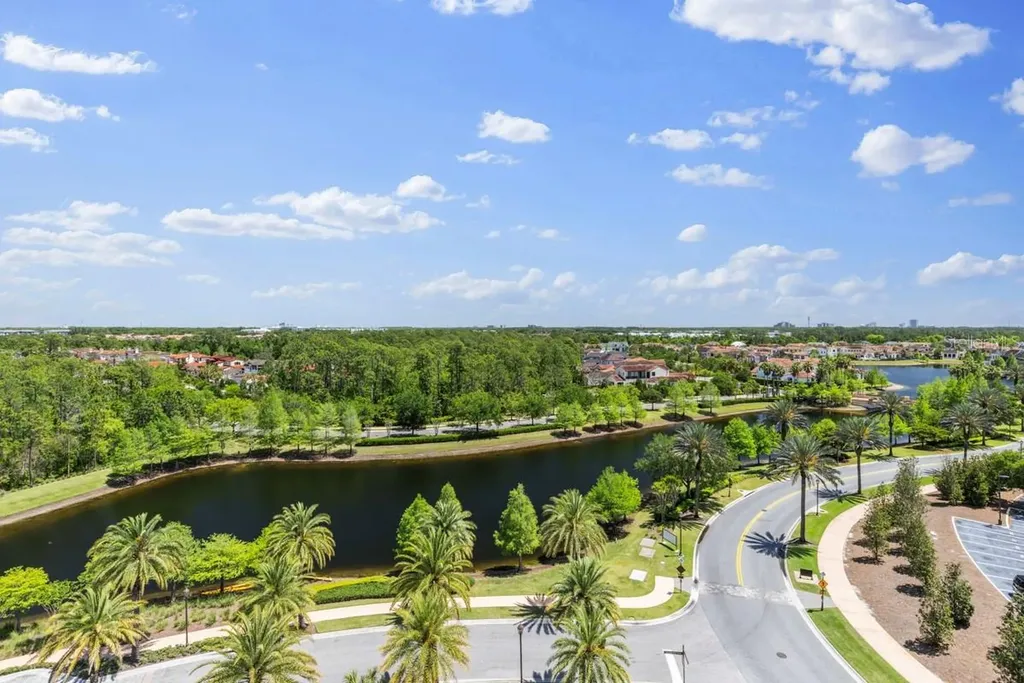 10160 Autumn Mist Lane Golden Oak FL 32836