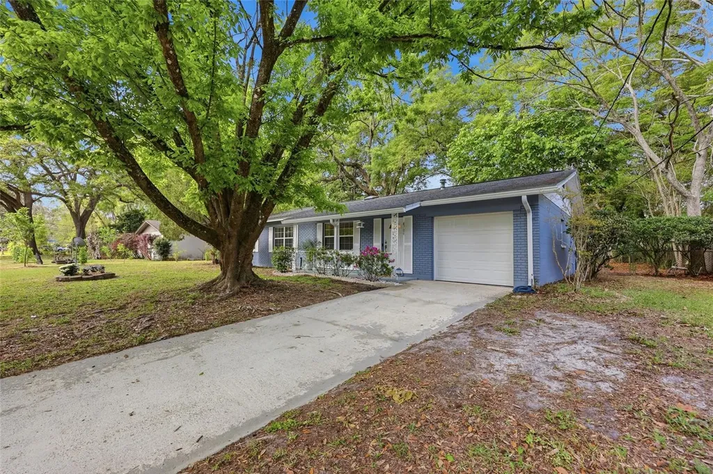 4706 NW 28th Terrace Gainesville FL 32605