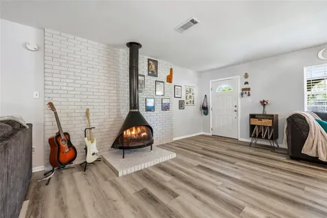 4706 NW 28th Terrace Gainesville FL 32605