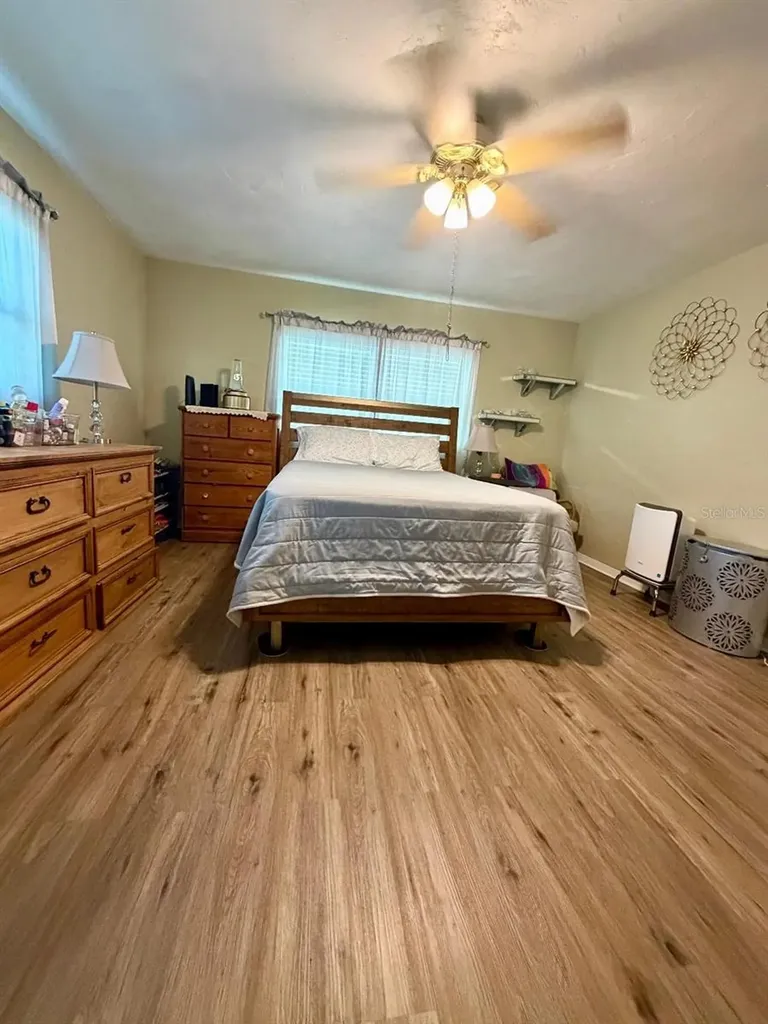 3624 Abington Avenue S St Petersburg FL 33711