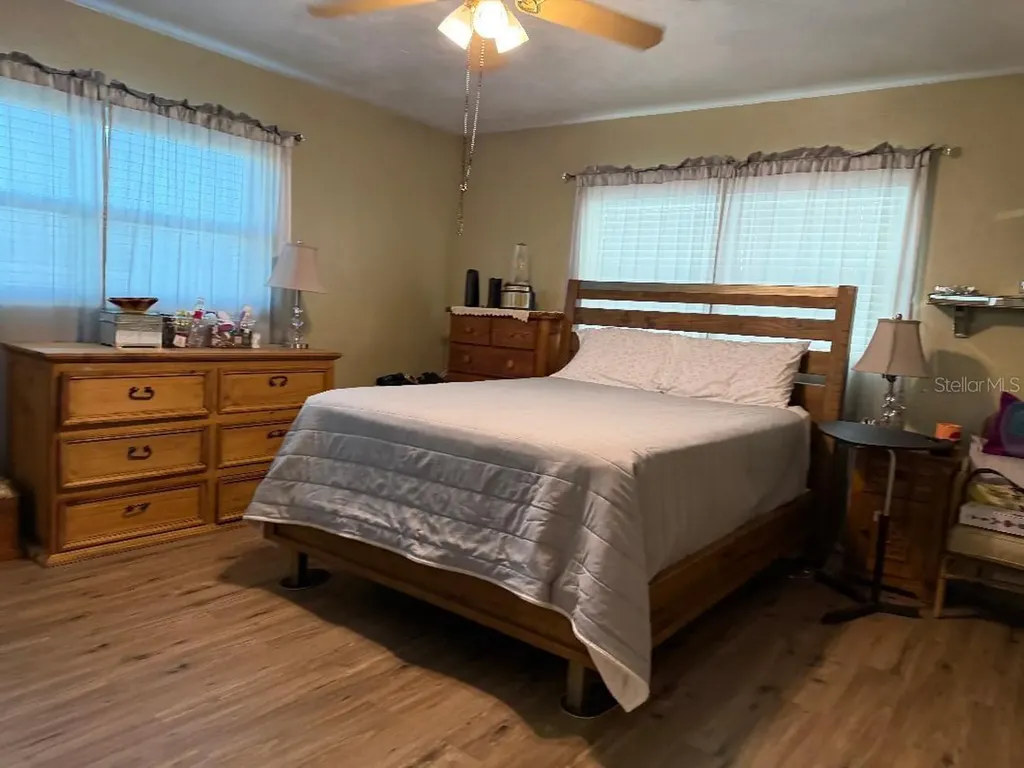 3624 Abington Avenue S St Petersburg FL 33711