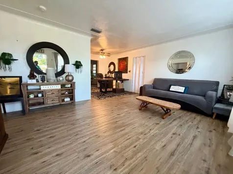3624 Abington Avenue S St Petersburg FL 33711