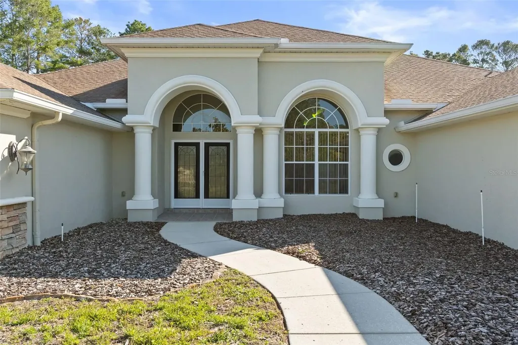 10130 Lazy Days Court Weeki Wachee FL 34613