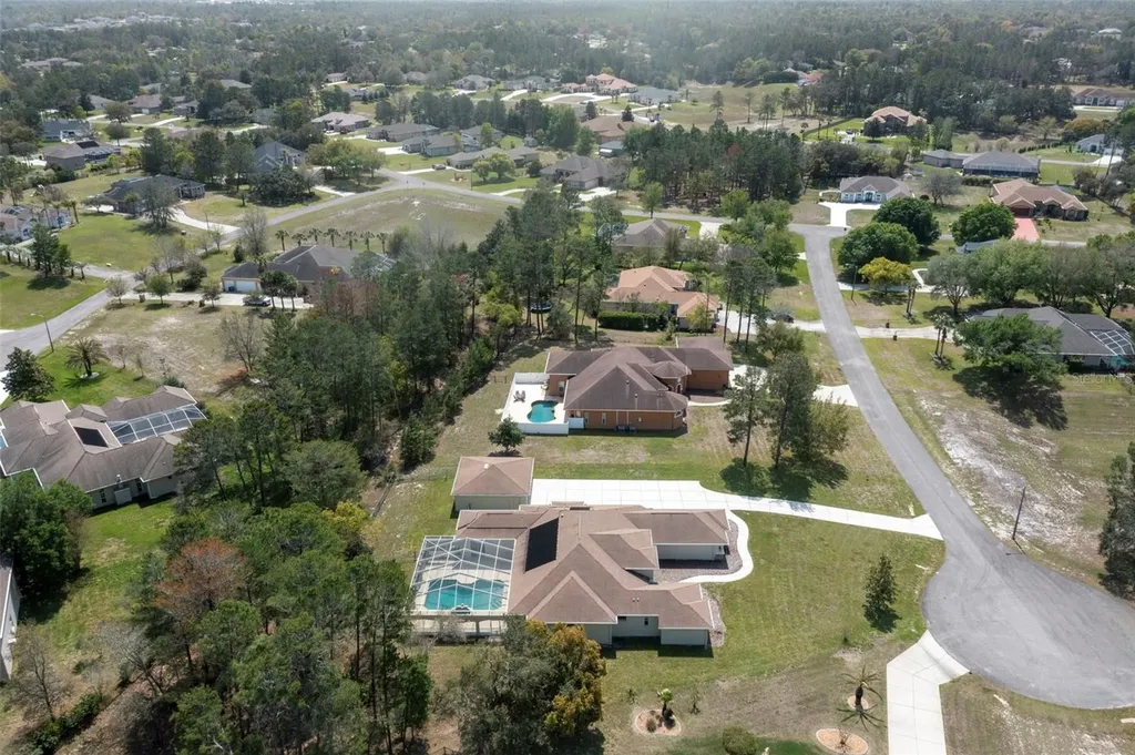 10130 Lazy Days Court Weeki Wachee FL 34613