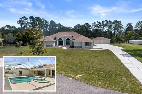 10130 Lazy Days Court Weeki Wachee FL 34613