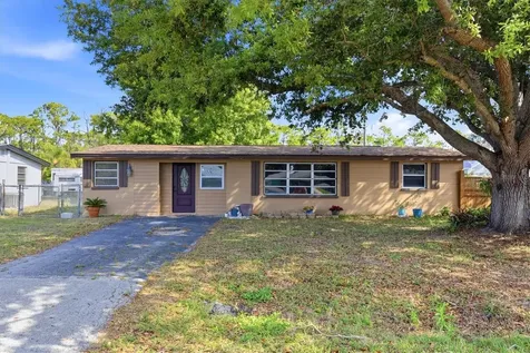 8362 Pelican Road Englewood FL 34224