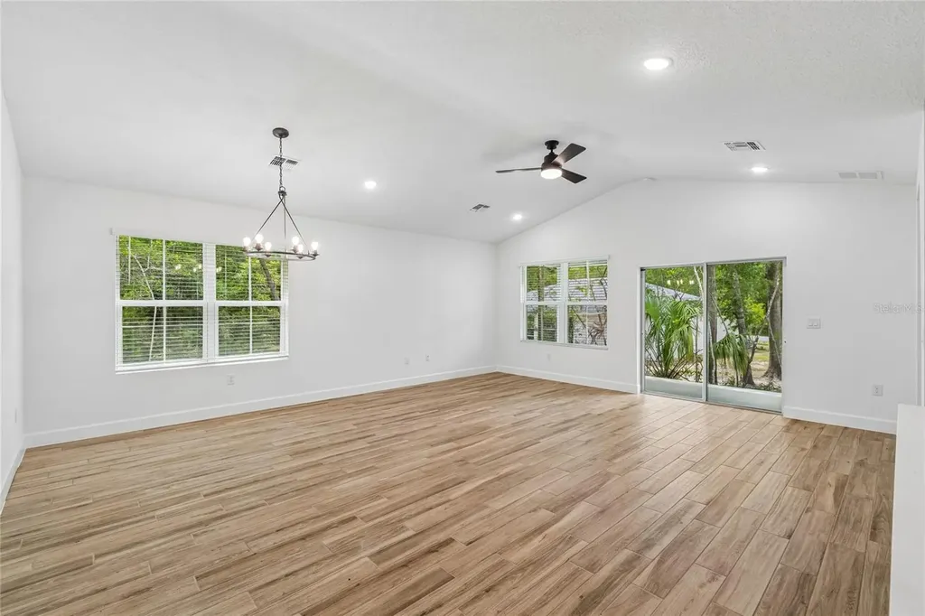 9130 N Golfview Drive Citrus Springs FL 34434