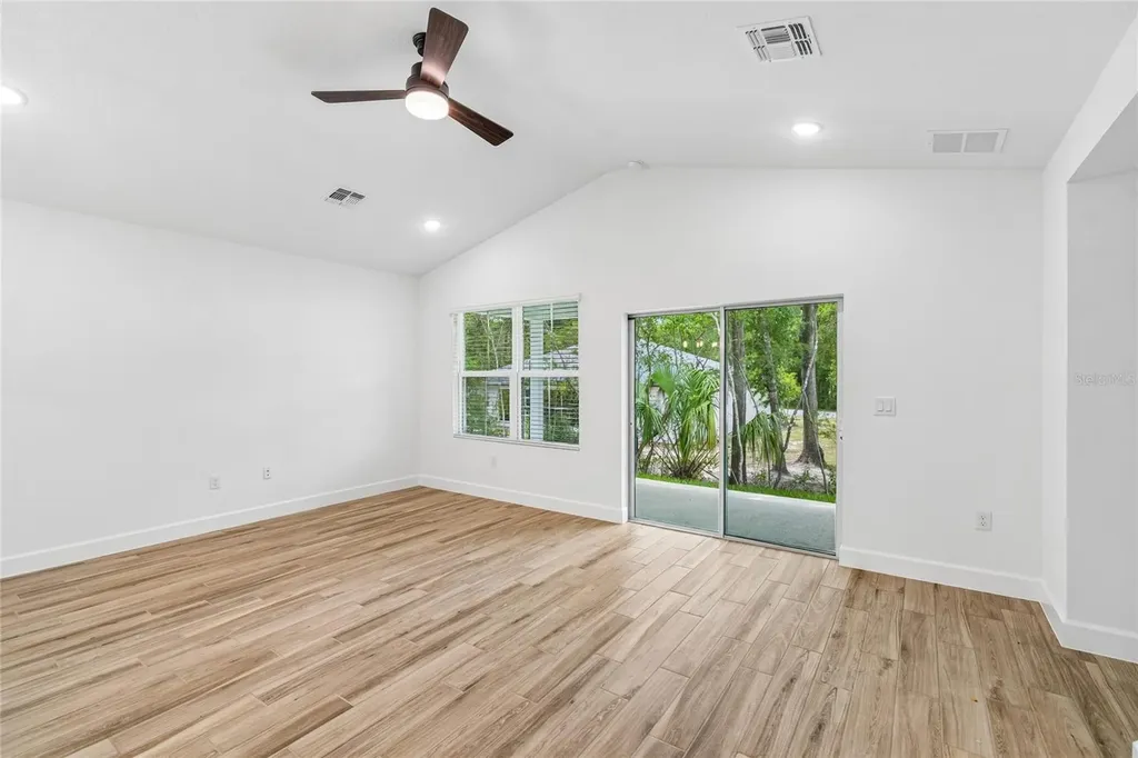 9130 N Golfview Drive Citrus Springs FL 34434