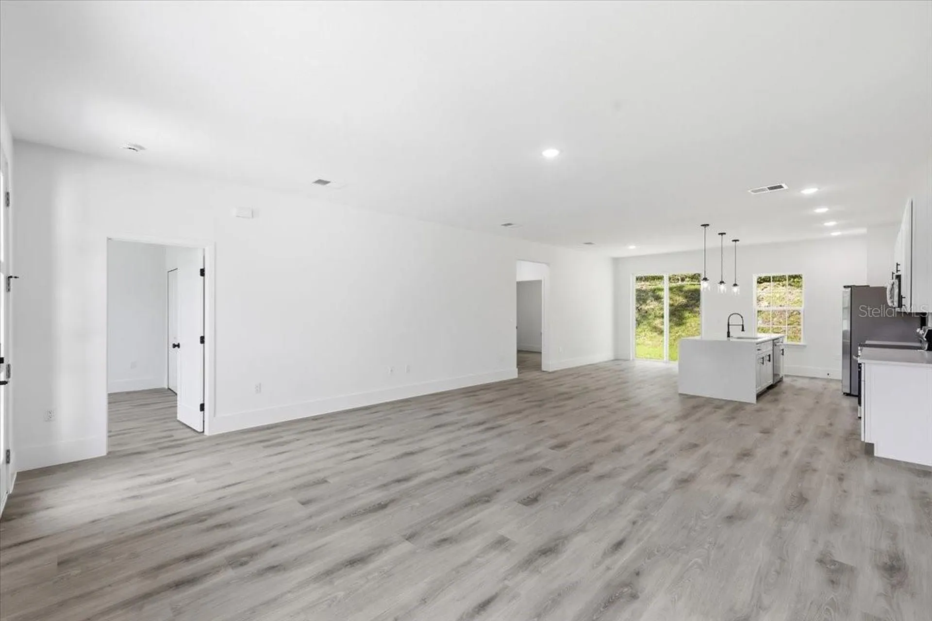 2670 W Fairway Loop Citrus Springs FL 34434