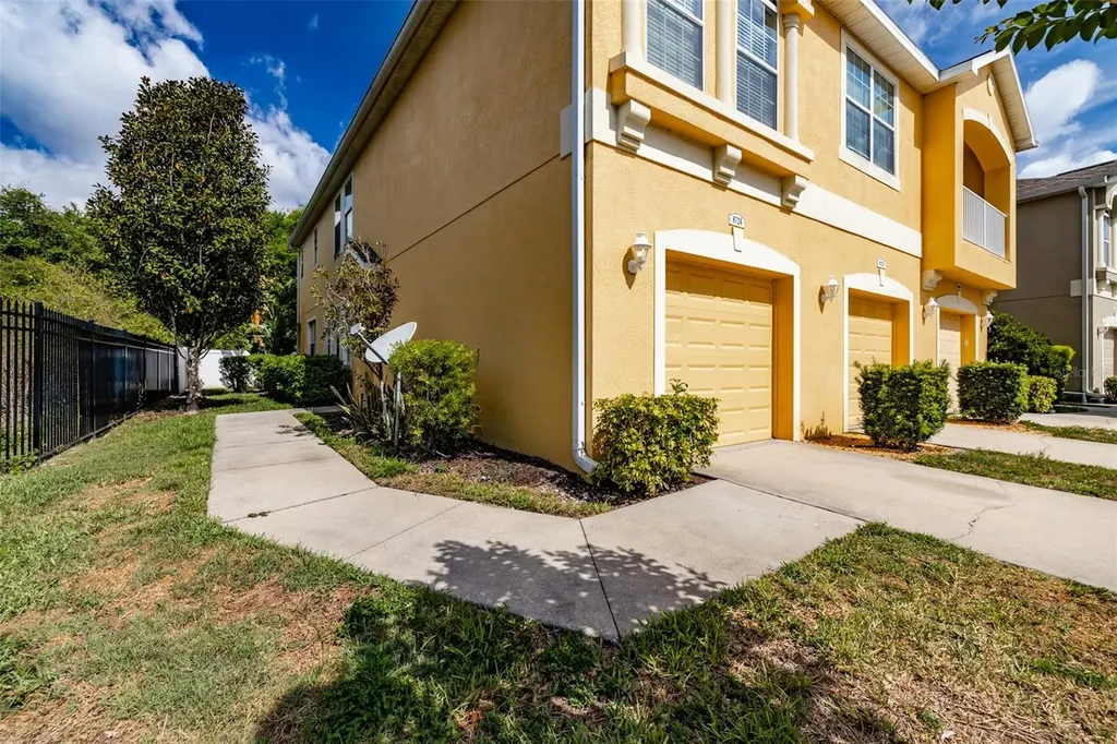 8726 Moonlit Meadows Loop Riverview FL 33578