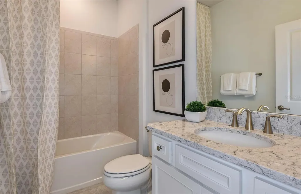 9893 Hickory Pines Avenue Riverview FL 33578