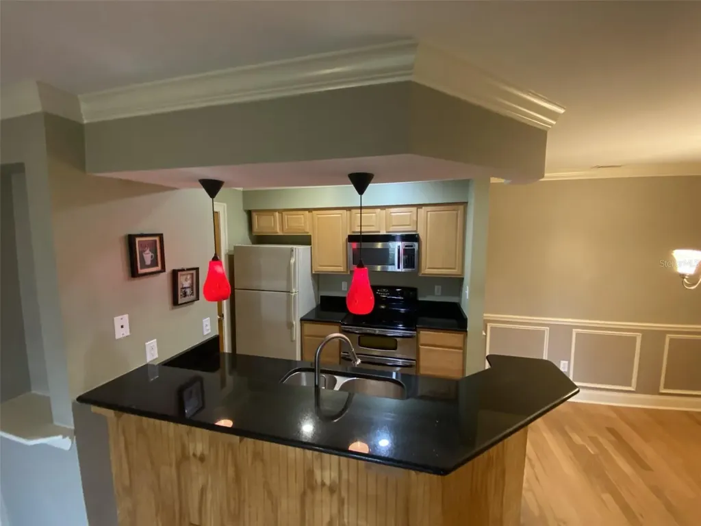 246 Afton Square Altamonte Springs FL 32714