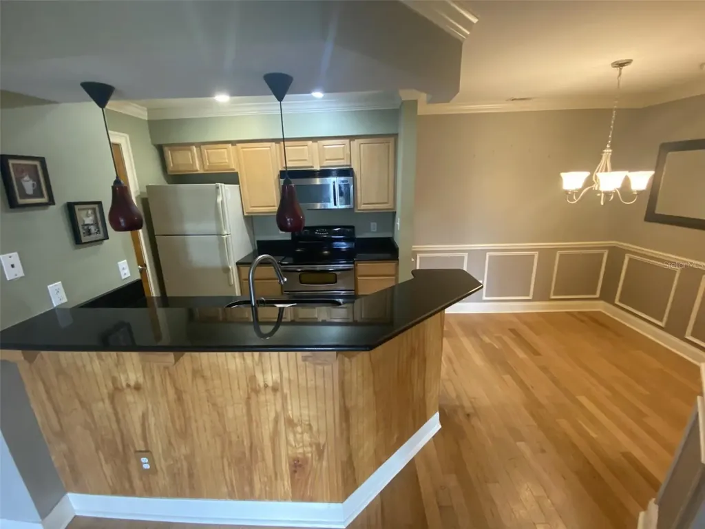 246 Afton Square Altamonte Springs FL 32714