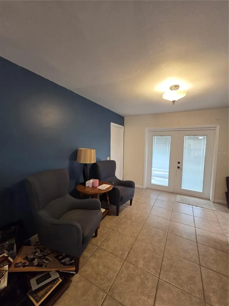 1007 E Yarnell Avenue Lake Wales FL 33853