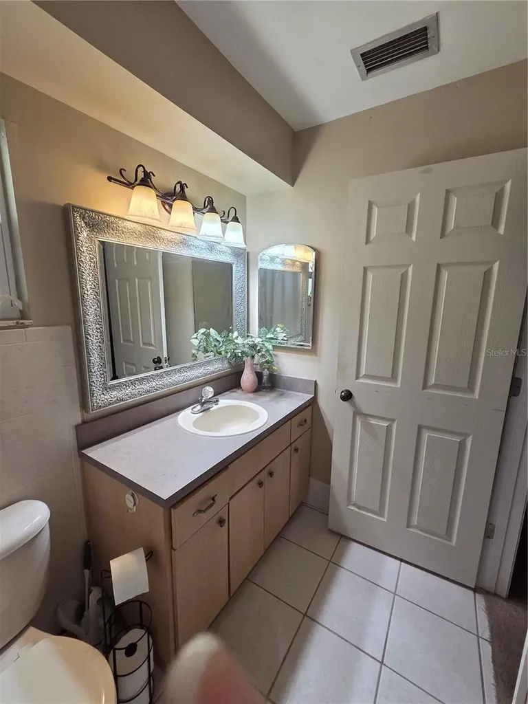 1007 E Yarnell Avenue Lake Wales FL 33853