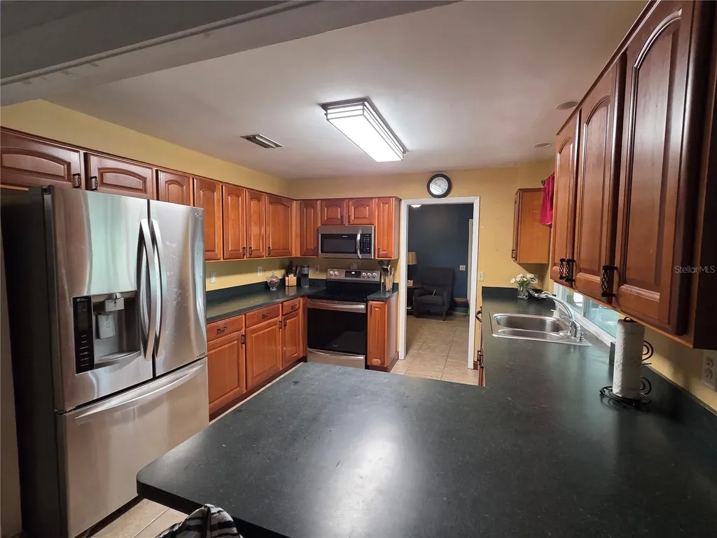 1007 E Yarnell Avenue Lake Wales FL 33853