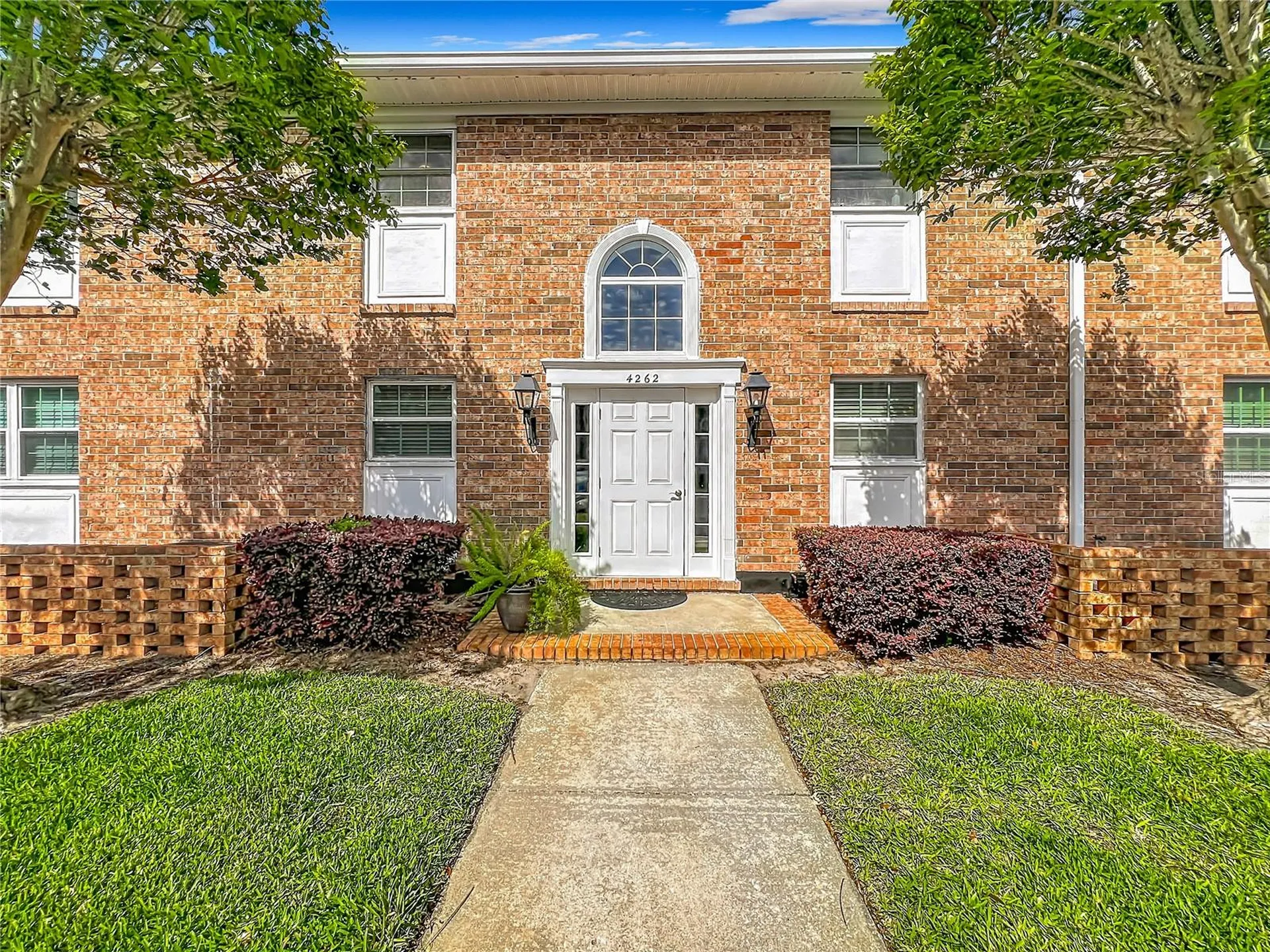 4262 Lake Underhill Road Orlando FL 32803